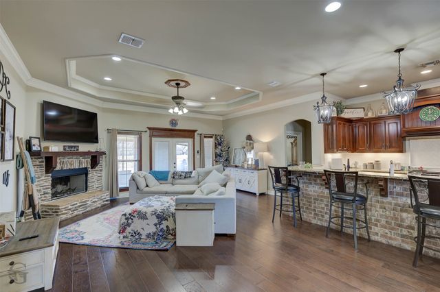 234 Arrowhead Drive, Bossier City, LA 71111