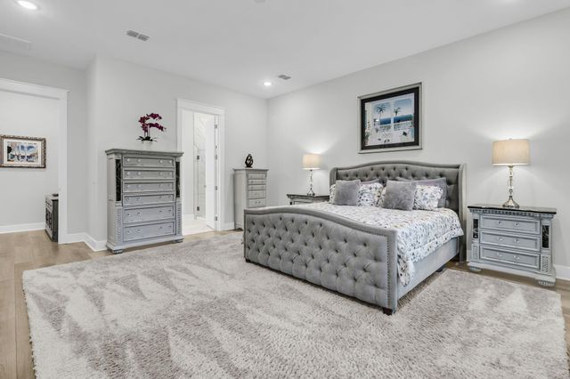 582 Marsh Cove Circle, Summerville, SC 29486