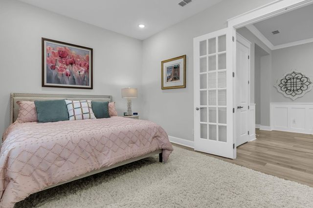 582 Marsh Cove Circle, Summerville, SC 29486