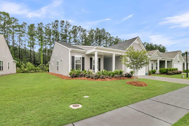 582 Marsh Cove Circle, Summerville, SC 29486