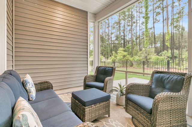 582 Marsh Cove Circle, Summerville, SC 29486