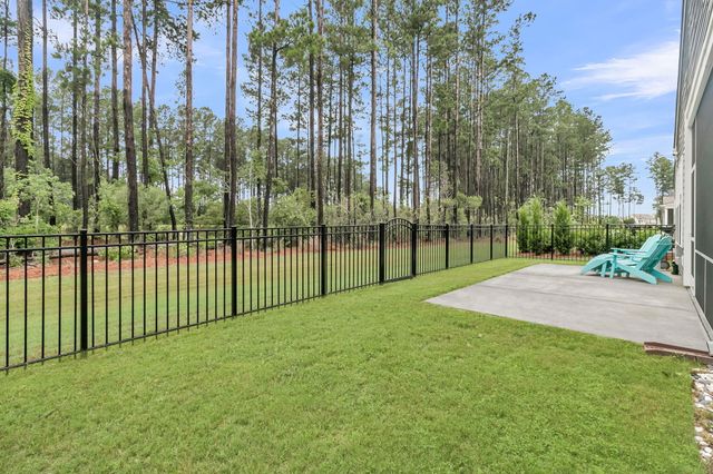 582 Marsh Cove Circle, Summerville, SC 29486