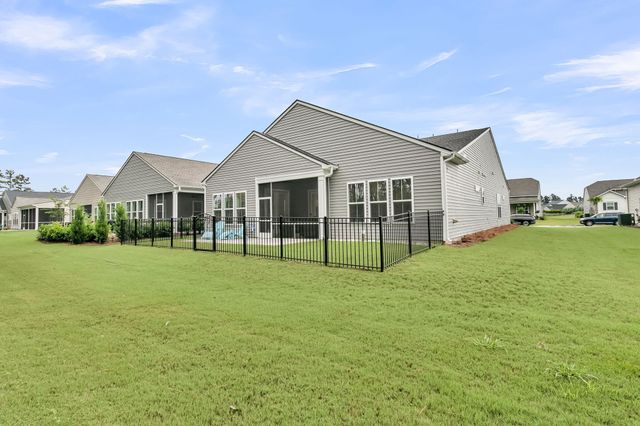 582 Marsh Cove Circle, Summerville, SC 29486
