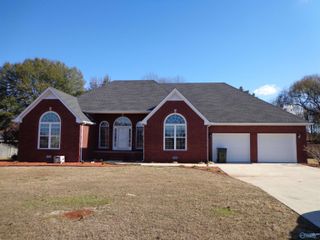 205 Darsey Court, Meridianville, AL 35759