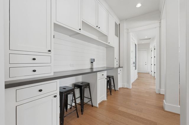 6533 Auburn Lakes Drive, Spring, TX 77389