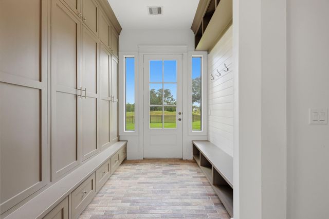 6533 Auburn Lakes Drive, Spring, TX 77389