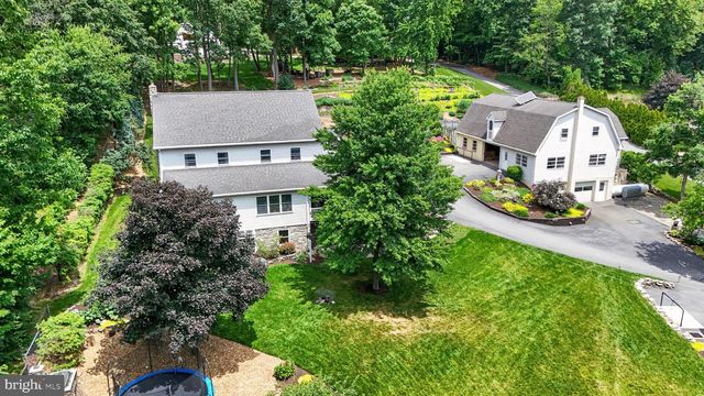 257 HILL RD, New Holland, PA 17557