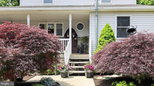 257 HILL RD, New Holland, PA 17557