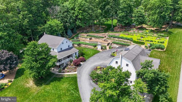 257 HILL RD, New Holland, PA 17557