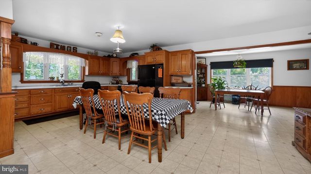 257 HILL RD, New Holland, PA 17557