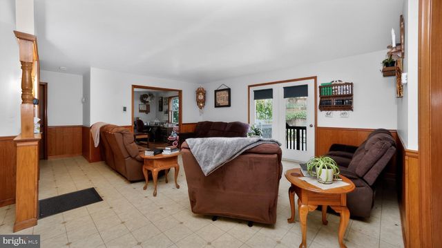 257 HILL RD, New Holland, PA 17557