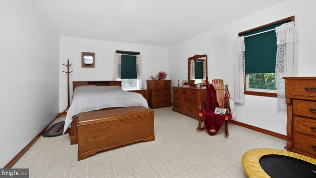 257 HILL RD, New Holland, PA 17557