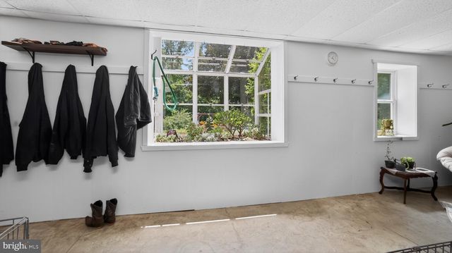 257 HILL RD, New Holland, PA 17557