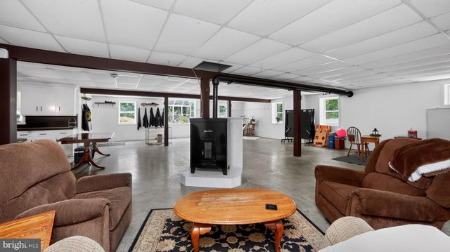 257 HILL RD, New Holland, PA 17557