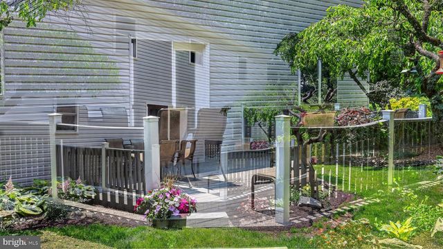 257 HILL RD, New Holland, PA 17557