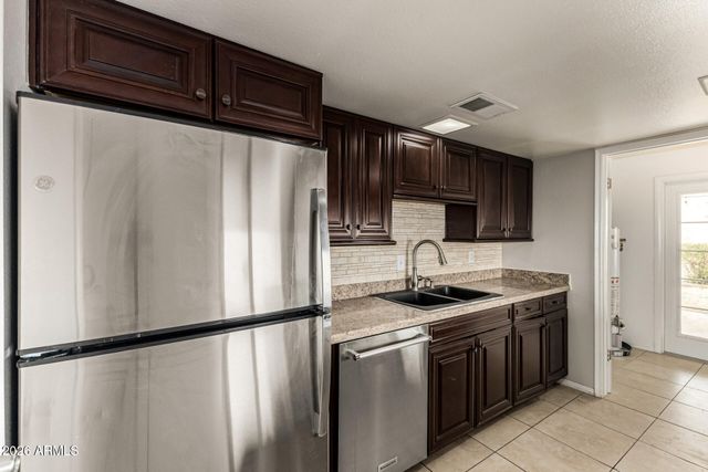 3108 W CLINTON Street, Phoenix, AZ 85029