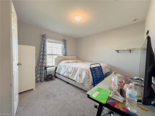 2507 NW 8th PL, Cape Coral, FL 33993