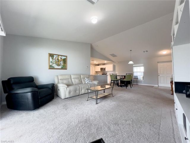 2507 NW 8th PL, Cape Coral, FL 33993