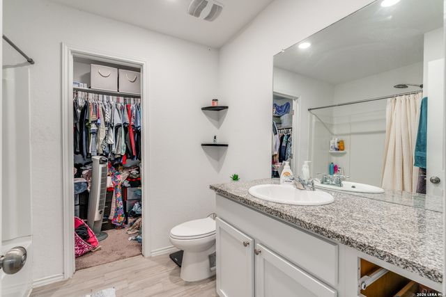 5319 Devils Ridge, Converse, TX 78109