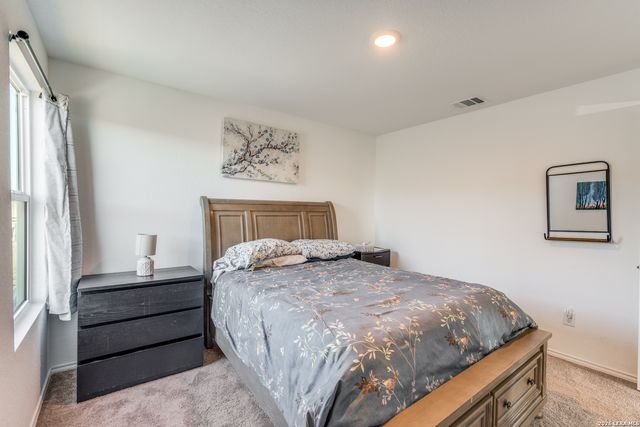 5319 Devils Ridge, Converse, TX 78109