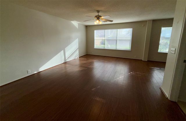 14954 Sugar Peak Drive, Sugar Land, TX 77498