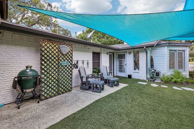 1023 Springbrook Drive, Plano, TX 75075