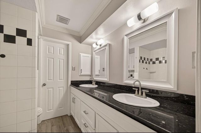 1418 Vermont Street 3, Houston, TX 77006