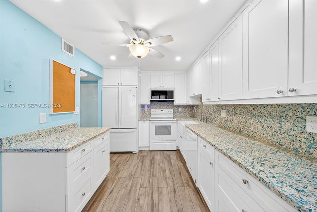 2301 S Ocean Drive 2302, Hollywood, FL 33019