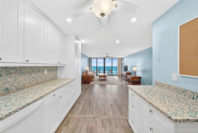 2301 S Ocean Drive 2302, Hollywood, FL 33019