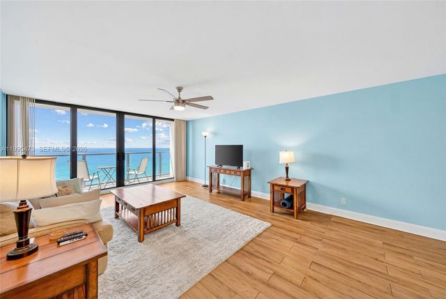 2301 S Ocean Drive 2302, Hollywood, FL 33019