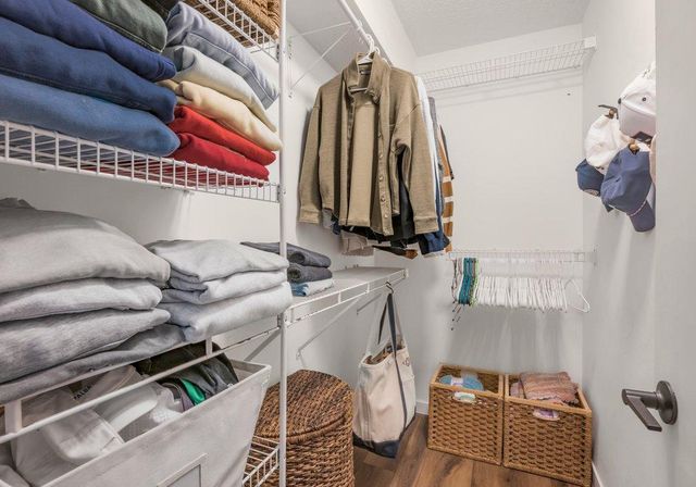 9616 Minnesota Lane N, Maple Grove, MN 55369