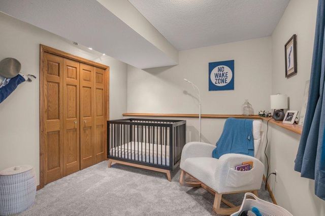 9616 Minnesota Lane N, Maple Grove, MN 55369