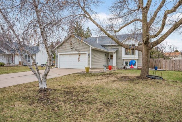 9616 Minnesota Lane N, Maple Grove, MN 55369