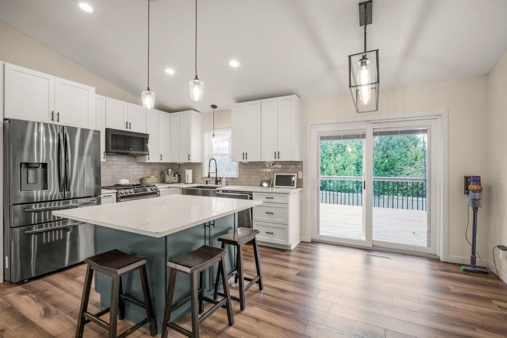 9616 Minnesota Lane N, Maple Grove, MN 55369