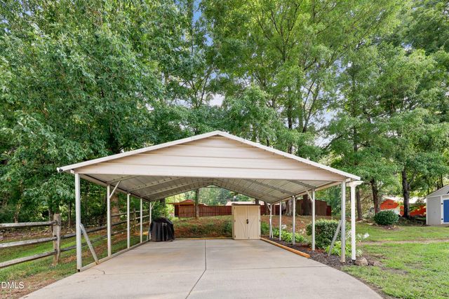 2307 Wood Duck Drive, Graham, NC 27253