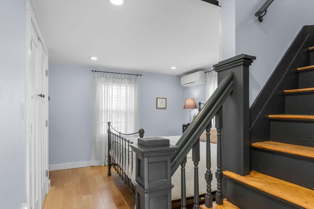 182 Woods Hole Road, Falmouth, MA 02540