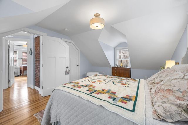 182 Woods Hole Road, Falmouth, MA 02540