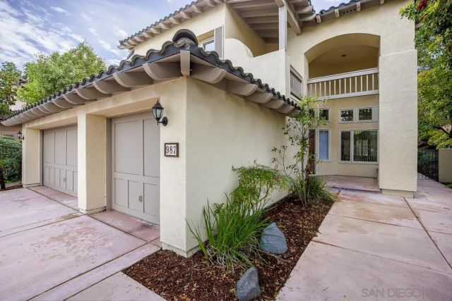 987 CALLE DE LEPANTO, Escondido, CA 92025
