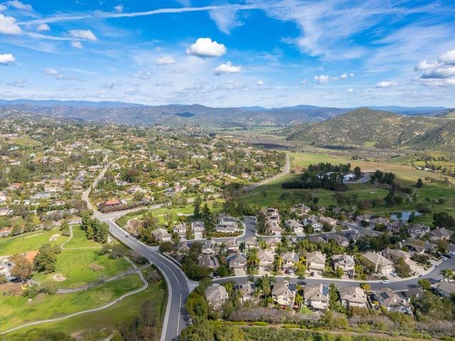 987 CALLE DE LEPANTO, Escondido, CA 92025