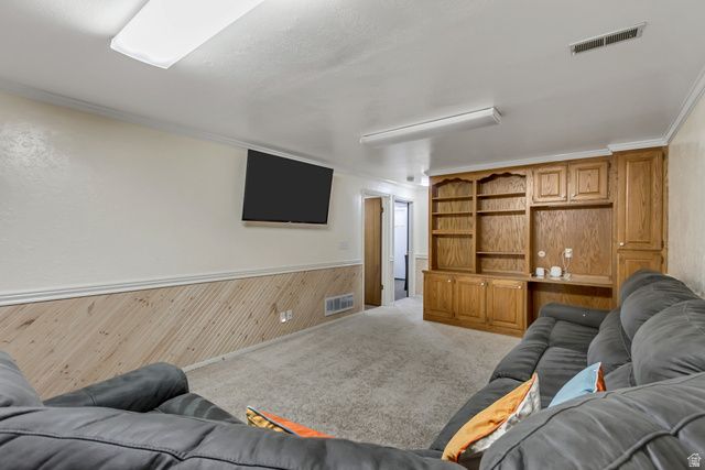 476 E 10425 S, Sandy, UT 84070