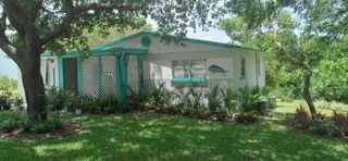 1933 NE Lake Place, Jensen Beach, FL 34957