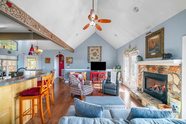 687 Anderson Lane, Ranger, GA 30734