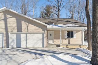 1528 Woodland, Michigan City, IN 46360