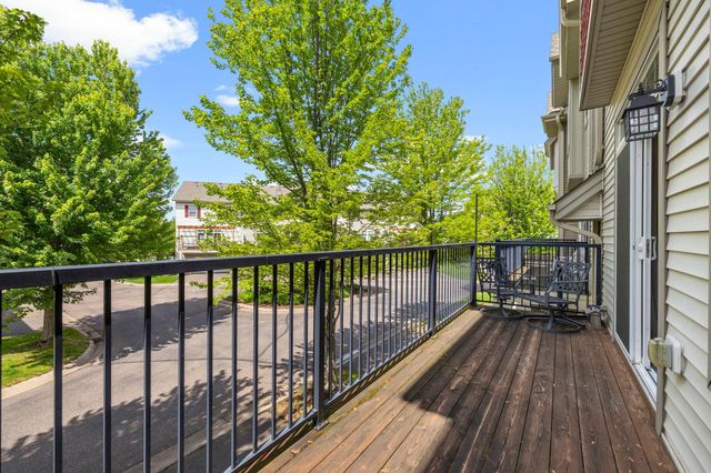 8334 Emery Parkway N 2408, Champlin, MN 55316