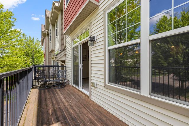 8334 Emery Parkway N 2408, Champlin, MN 55316