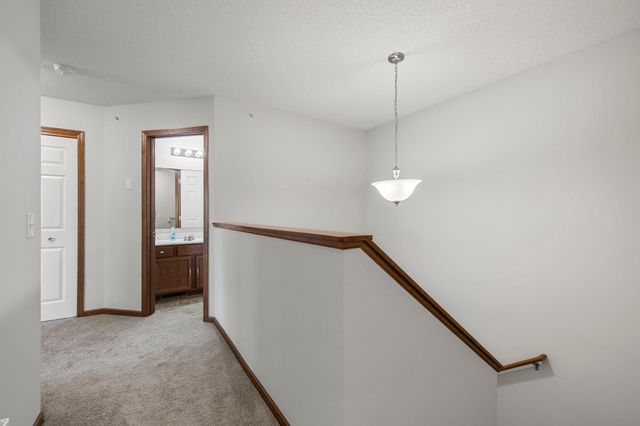 8334 Emery Parkway N 2408, Champlin, MN 55316
