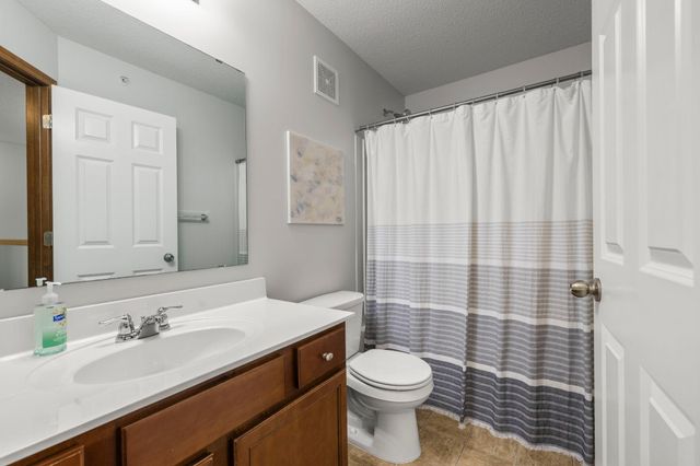 8334 Emery Parkway N 2408, Champlin, MN 55316