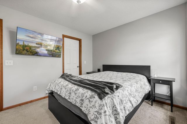 8334 Emery Parkway N 2408, Champlin, MN 55316