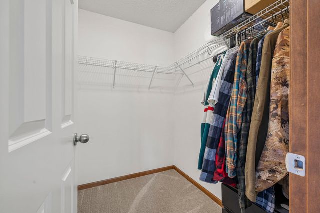 8334 Emery Parkway N 2408, Champlin, MN 55316