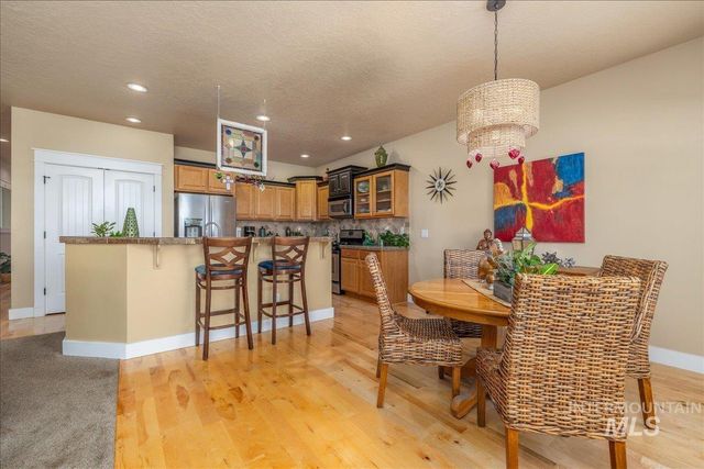4897 N Red Hills, Meridian, ID 83642